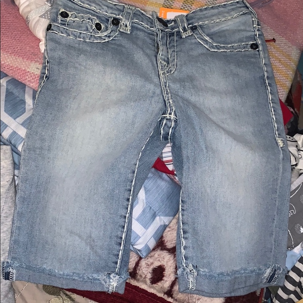 BOYS TRUE RELIGION JEAN SHORTS HE WORE ONCE